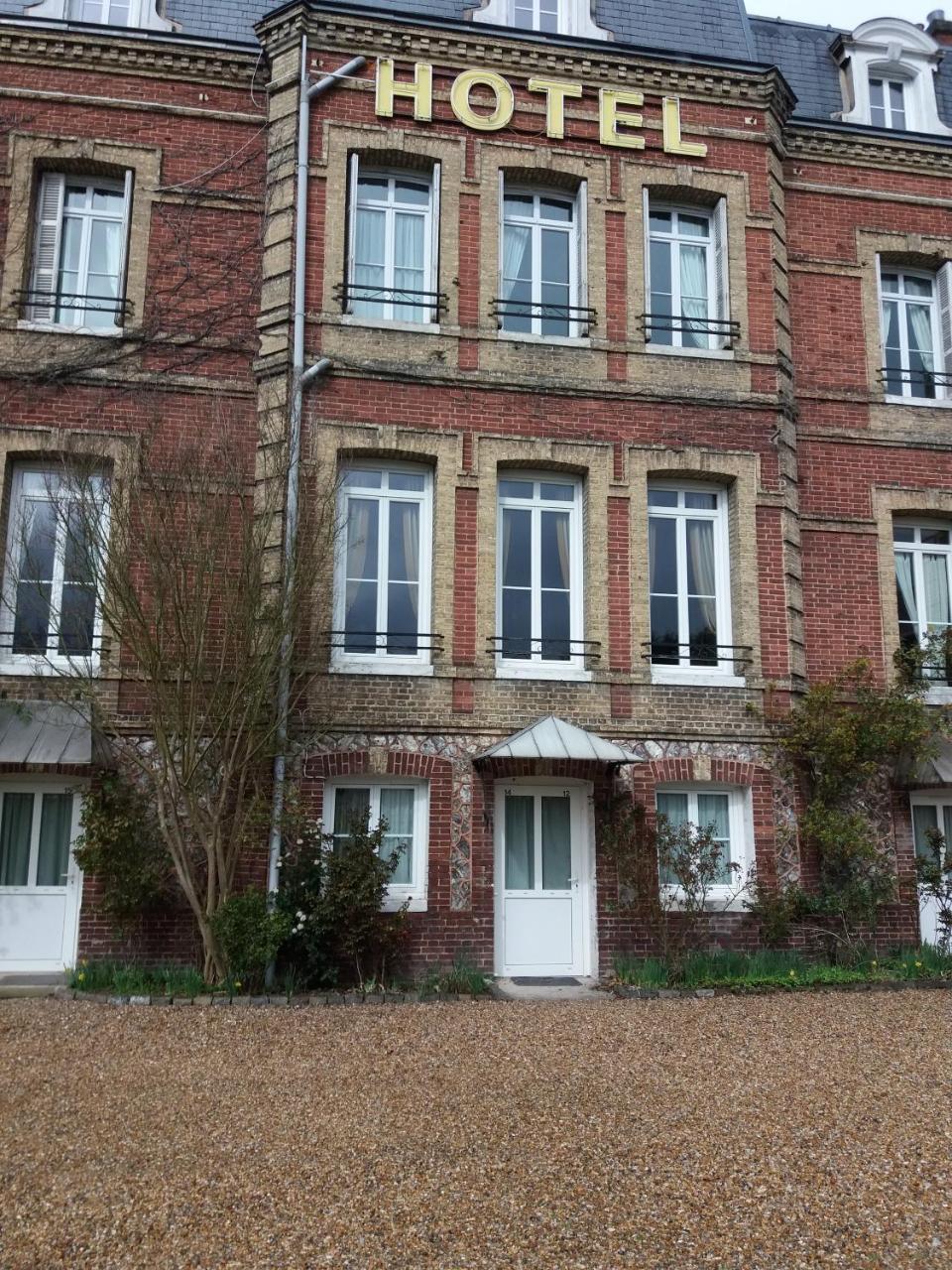 Hotel Du Chateau Blanc Elbeuf Esterno foto