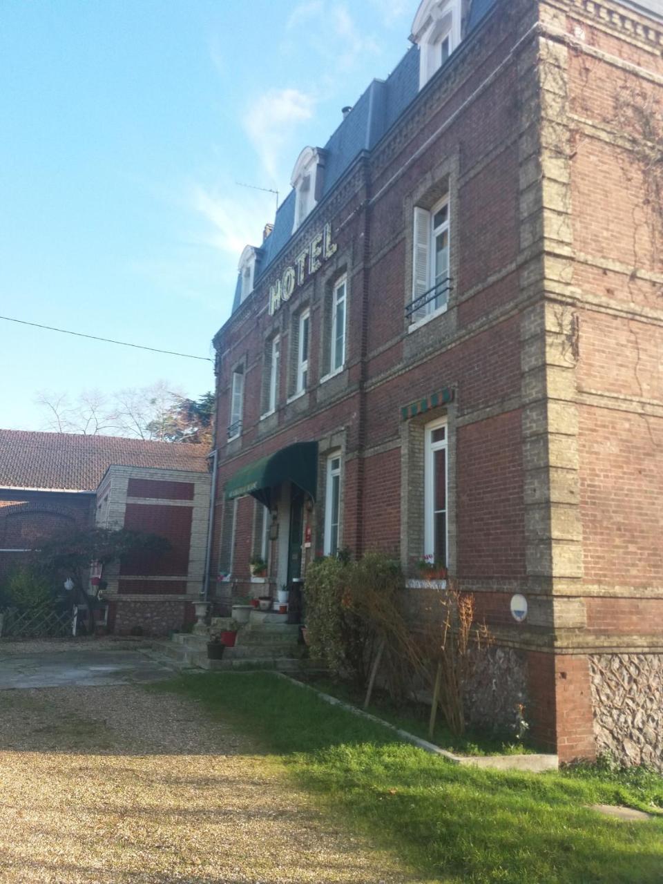 Hotel Du Chateau Blanc Elbeuf Esterno foto