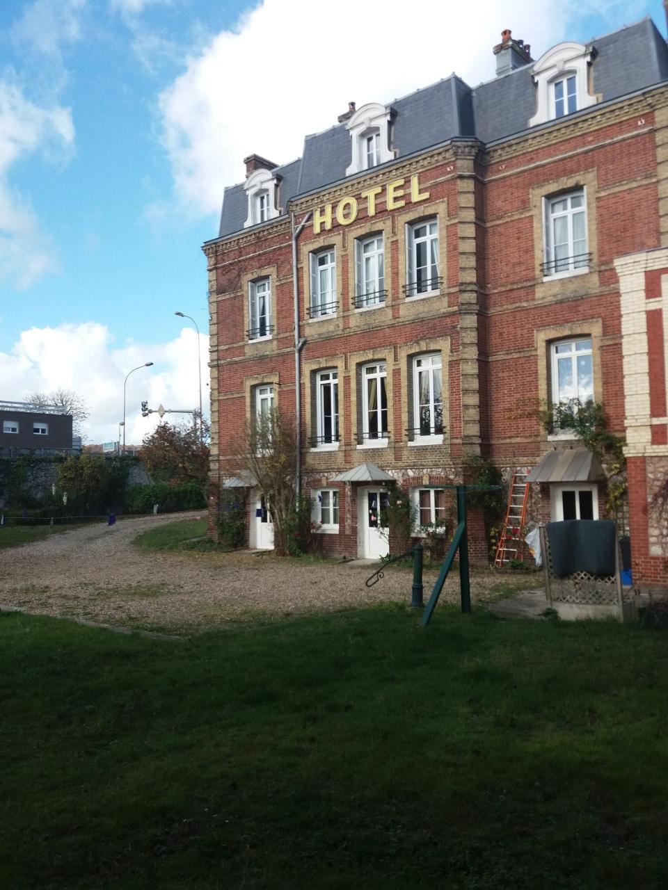 Hotel Du Chateau Blanc Elbeuf Esterno foto