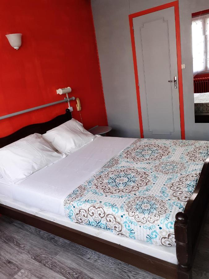 Hotel Du Chateau Blanc Elbeuf Esterno foto