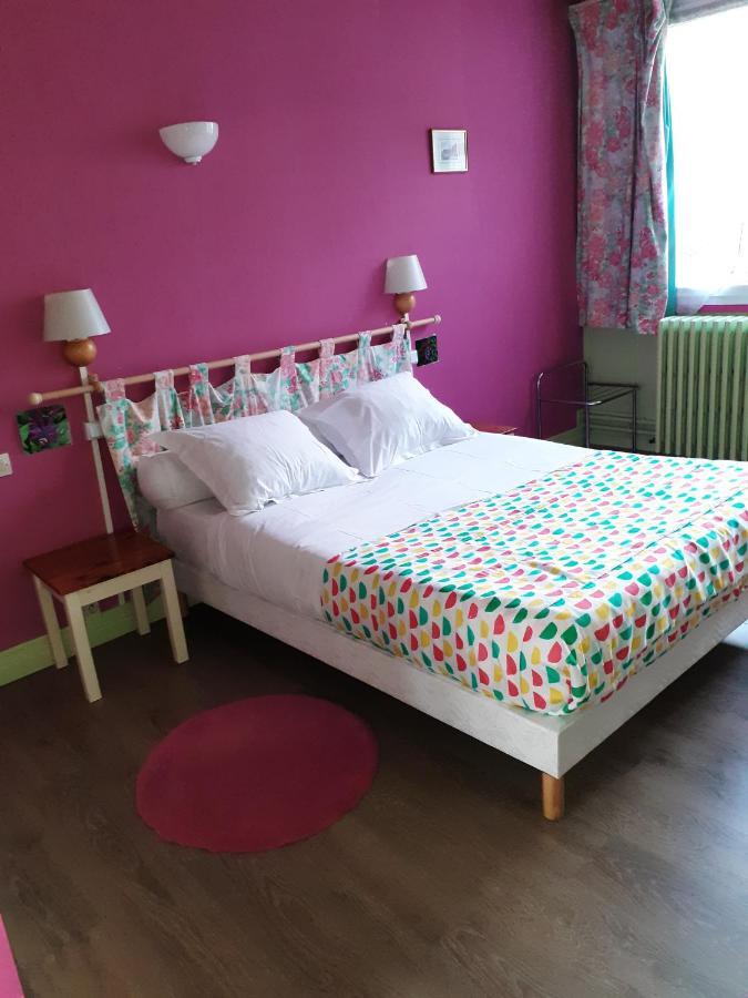 Hotel Du Chateau Blanc Elbeuf Esterno foto