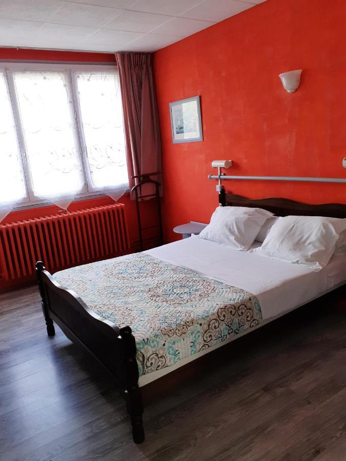 Hotel Du Chateau Blanc Elbeuf Esterno foto