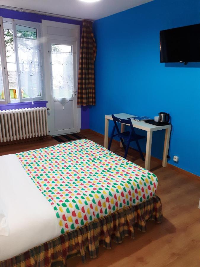 Hotel Du Chateau Blanc Elbeuf Esterno foto